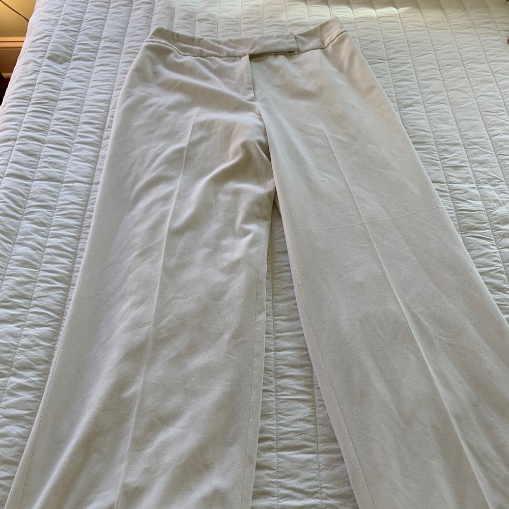 Size 8 women’s white pants